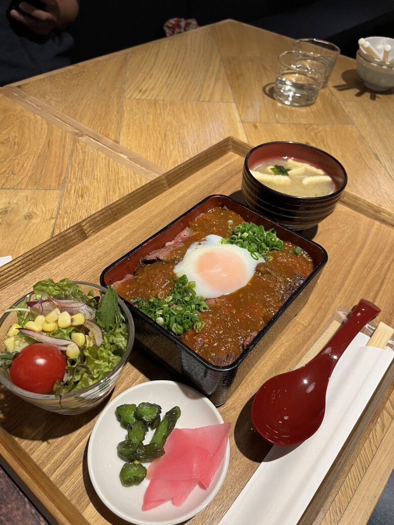 ステーキ丼