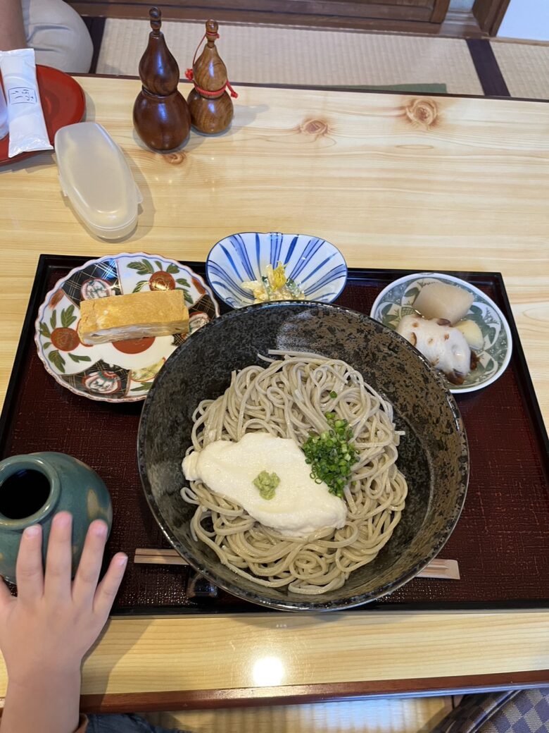 青森市　座敷蕎麦屋