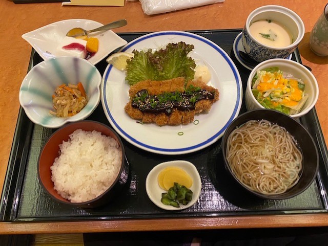 日替わりランチ（味噌カツ）