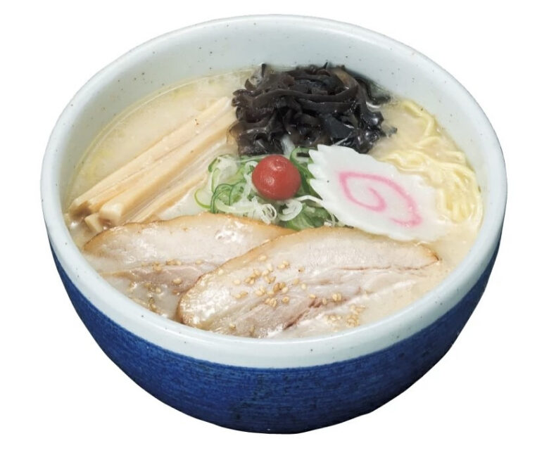 本場のとんこつ塩ラーメン