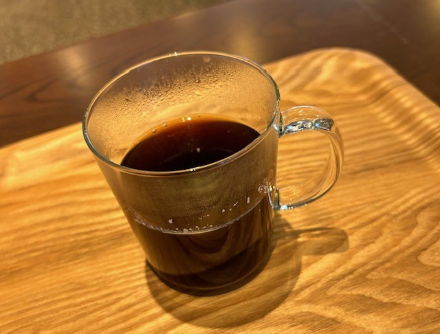 ホットコーヒー　220円