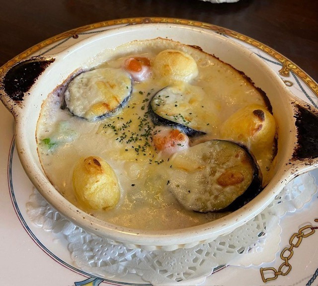 チキンと野菜のグラタン