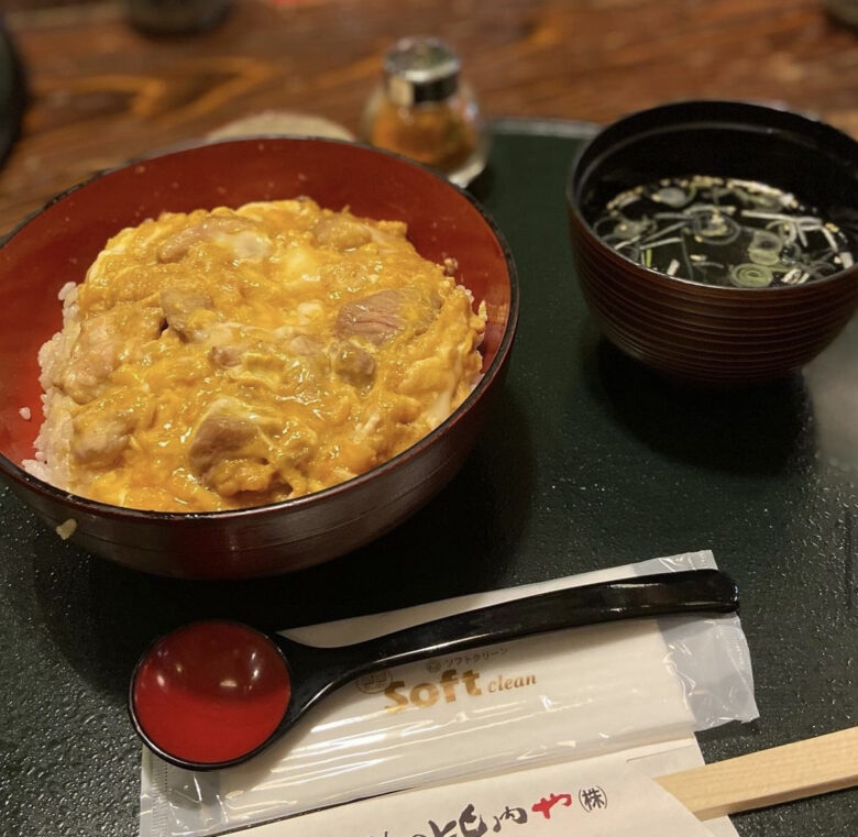 比内地鶏親子丼