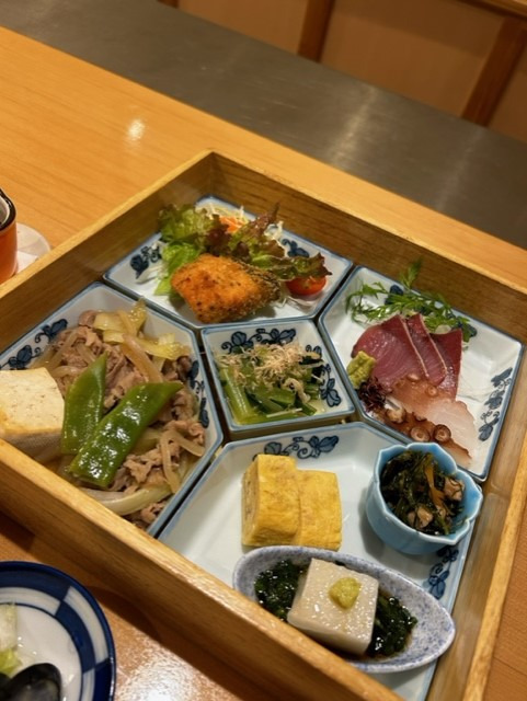 幕の内弁当