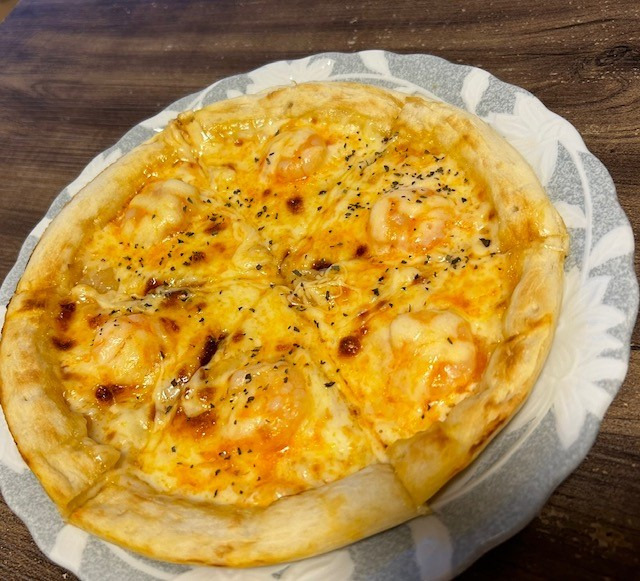 海老マヨのオーロラソースピザ